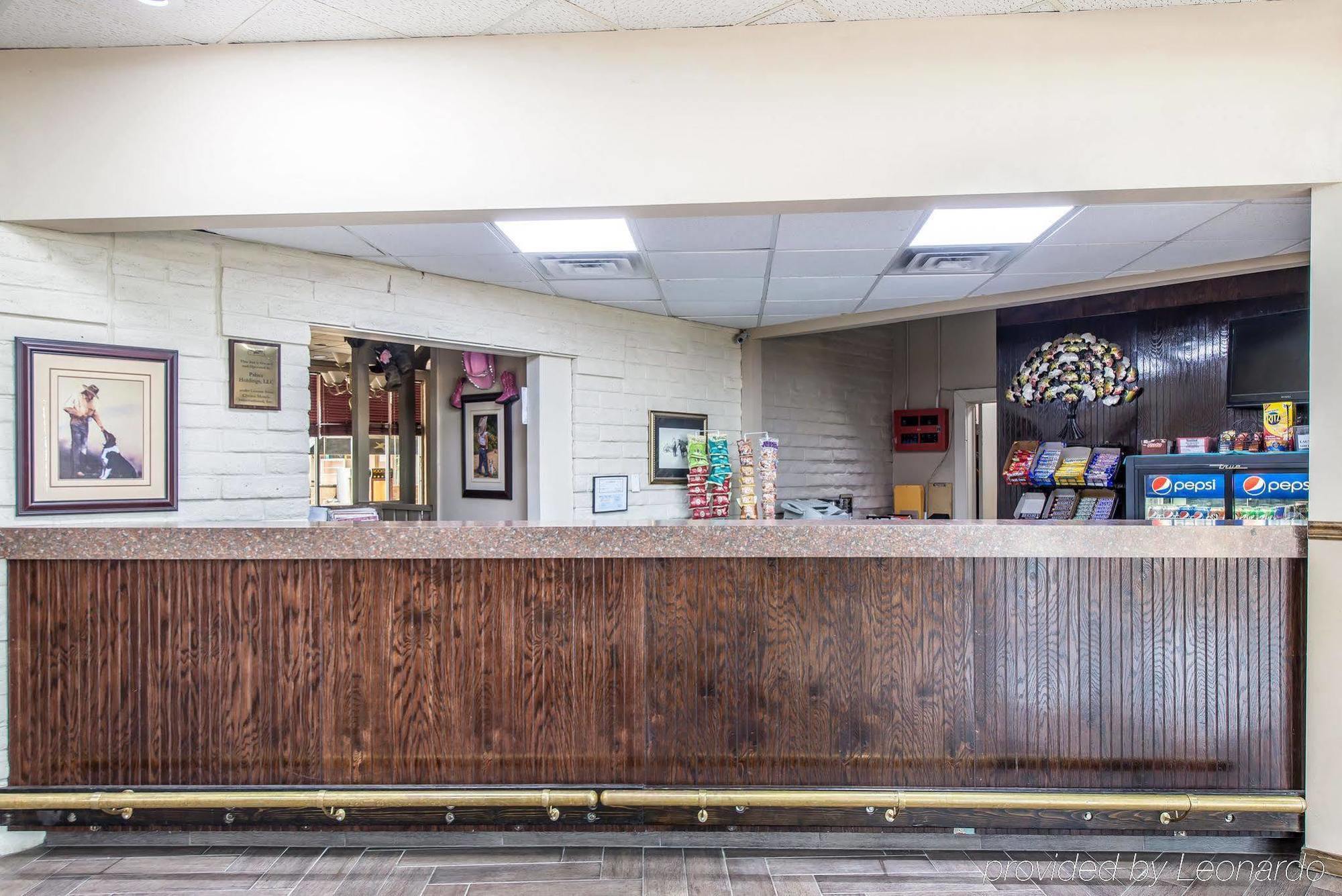 Rodeway Inn Cow Palace Lamar Exterior foto